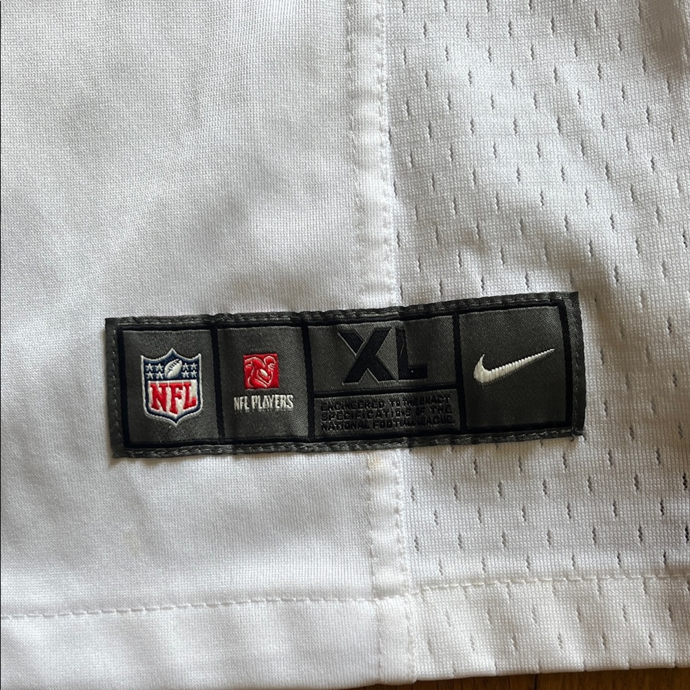 NIKE NFL Youth XL Cincinnati Bengals Tyler Boyd Black and White Football Jersey - Picture 2 of 7